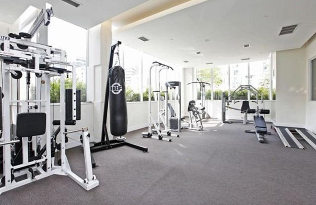 Cozy Penthouse Studio โตรอนโต ภายนอก รูปภาพ