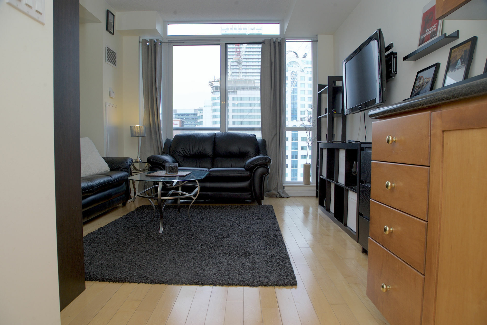 Cozy Penthouse Studio โตรอนโต ภายนอก รูปภาพ